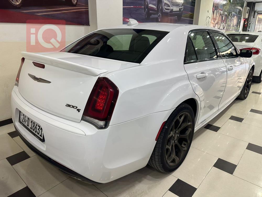 Chrysler 300